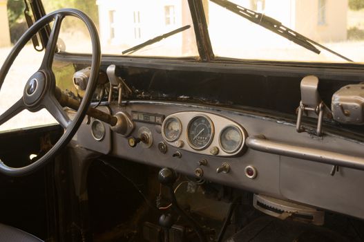 Instrumentation of a vintage Italian car