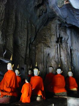 group of buddha images in the cave,Chiangrai,Thailand







The cave