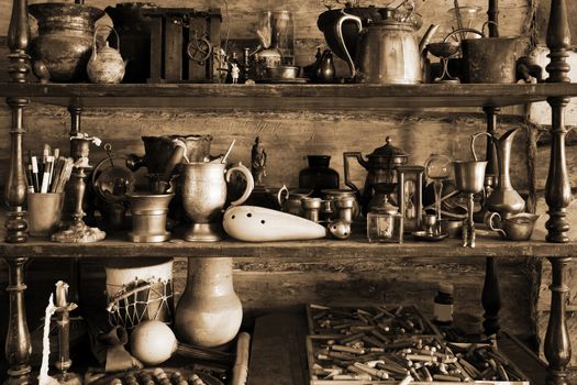 beautiful old objects in the studio of the artist