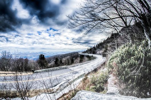 linn cove viaduct winter scenery