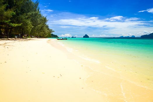 Kradan Island, an island in the Andaman Sea, Thailand