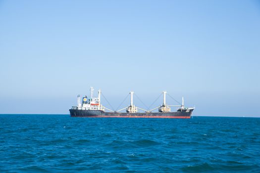 General cargo ship The stuff is still at sea.