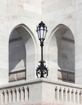 Castle facade of the barriers black decorative lamp.