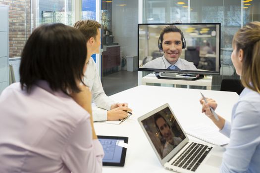 Businesswoman businessman desk chat colleagues