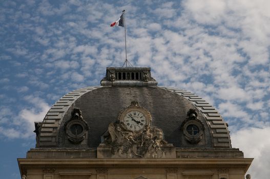 The picture of the Military school in Paris, next to the Mars field