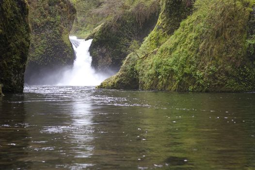 Portland Oregon and Punch Bowl Falls Waterfall