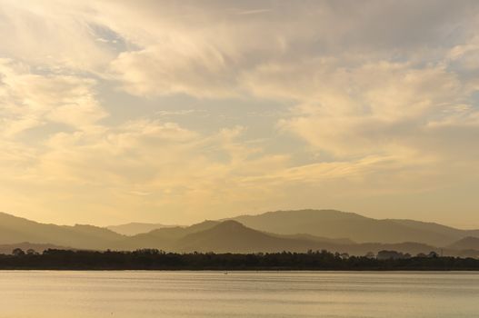 Sunrise in the morning. At the edge of the reservoir.