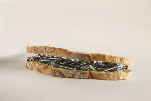 Sandwich with screws