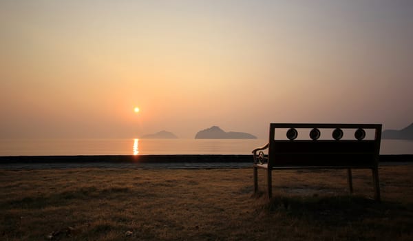 Beautiful sunrise over the sea
