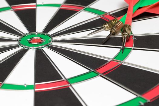 arrows and darts target the exact game