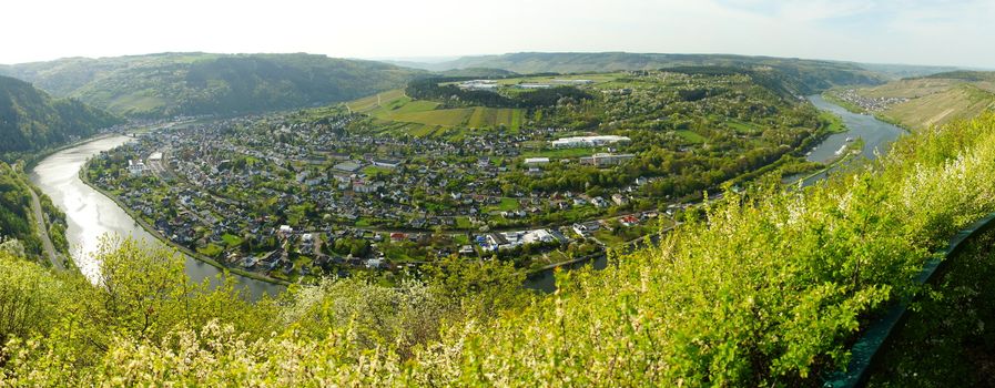 Traben-Trarbach on the Moselle  panorama with Enkirch far right