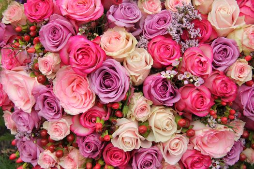 Wedding flowers: roses in various pastel colors