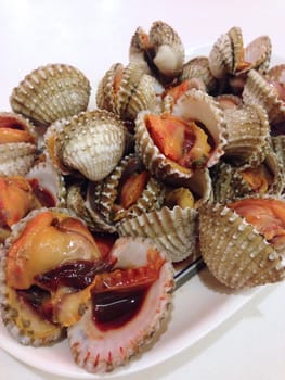 the boiled cardiidae is on a dish