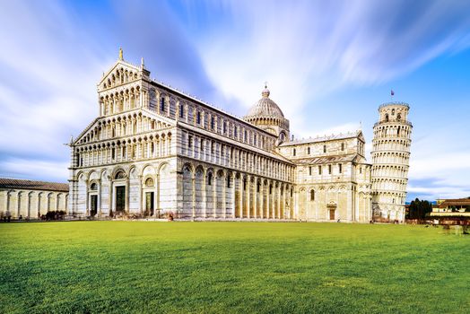 Piazza dei Miracoli complex with the leaning tower of Pisa in front, Italy 