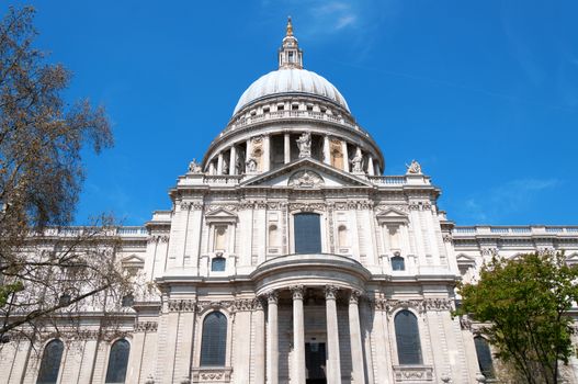 Christopher Wrens St Pauls Cathedral in London