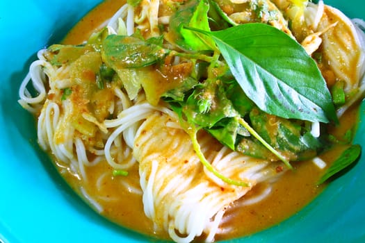 rice vermicelli eaten with sweet sauce and vegetable