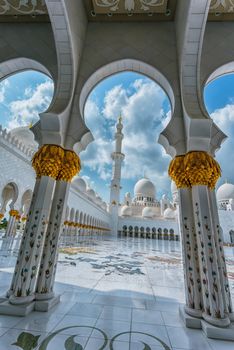 ABU DHABI, UAE - NOV 5: The Shaikh Zayed Mosque on the November 5, 2013 in Abu Dhabi, This is largest mosque in UAE white marbel
