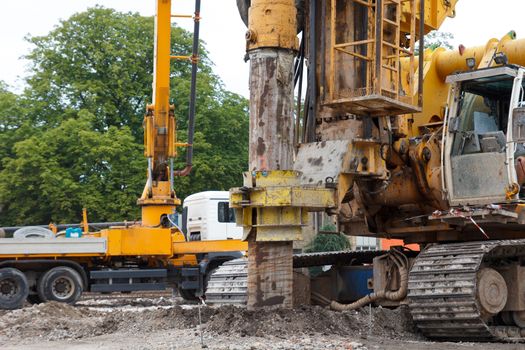 building house foundations with bore pile machine