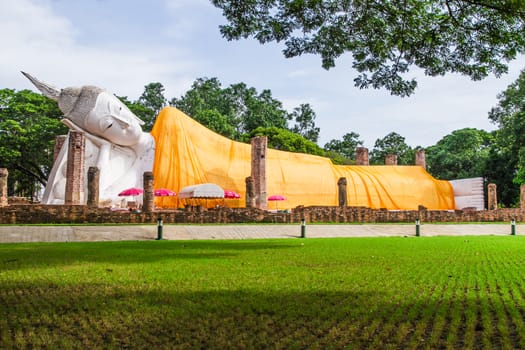 Sleep buddha at Khuninthapramul temple, Angthong, Thailand