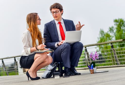 Junior executives dynamics working outside of their office