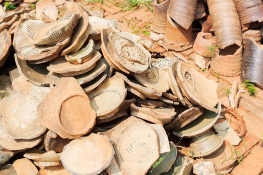 Thai Earthenware broken and many were left.