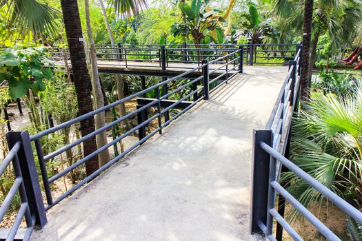 Nong Nooch Tropical Garden in the Sky corridor.