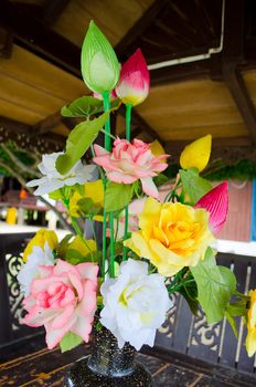 The colorful Artificial Rose and Lotus style.
