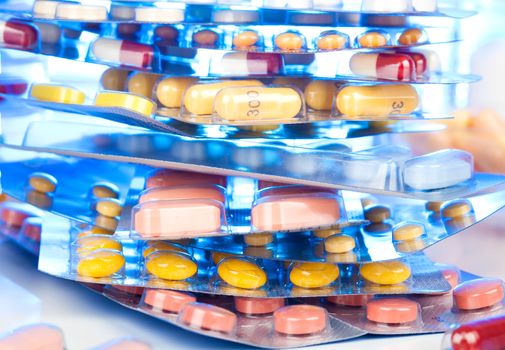 pile of many different pills