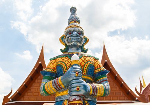 giant guardian (yak) at Wat Wat Bang Peng Tai
