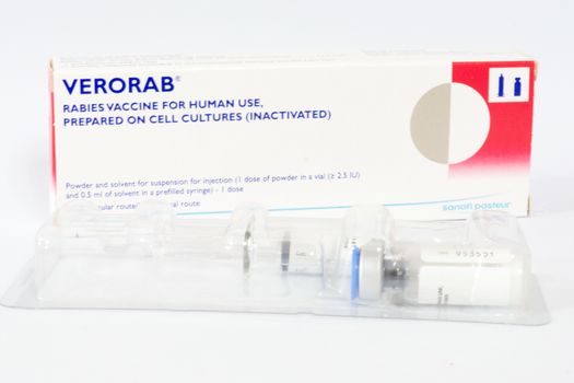 another package of rabies vaccine (VERORAB) from SANOFI PASTEUR,shallow focus