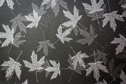black and gray maple leaf wallpapper
