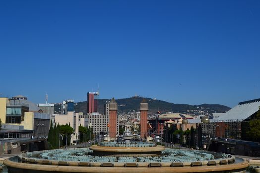 Fountain in Batcelona







Fountain in Batcelona