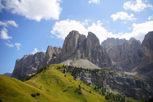 Sellastock vom Grödnerjoch gesehen