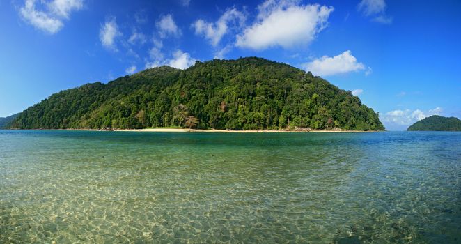 Crystal blue sea at snorkeling spot around Koh Surin in Phang Nga, Thailand