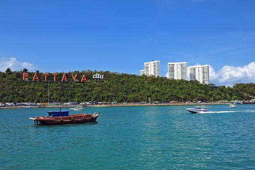 Seascape in blue sky day at Pattaya, Thailand