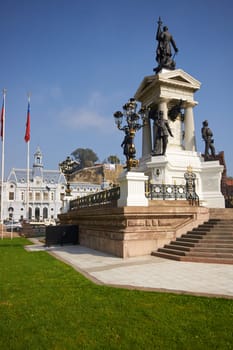 Monumento a los Heroes de Iquique in Plaza Sotomayor, Valparaiso, Chile. Memorial to the crew of the Esmerelda who were killed in the battle of Iquique in 1879.