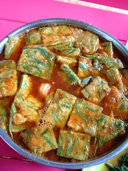 curry orange soup, thai food