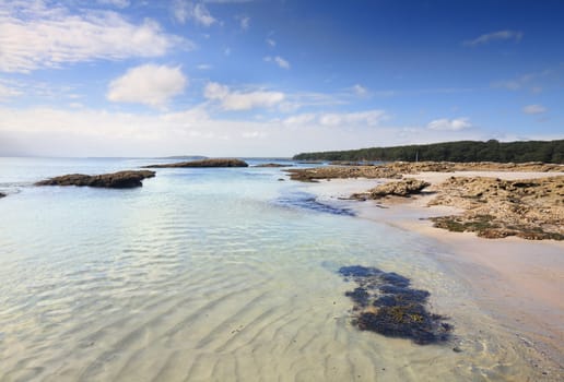 Scottish Rocks is a rocky outcrop in the beautiful unspoilt Jervis Bay.  The rocky islands are fully immersed at high tide.