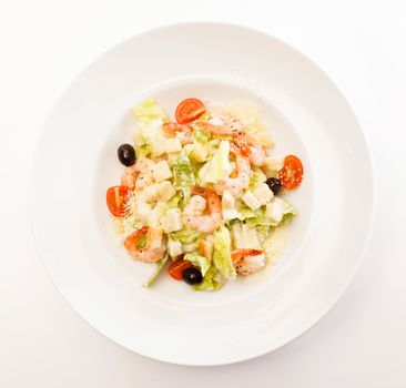 caesar salad with shrimps