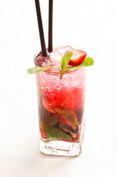 Berries Mojito