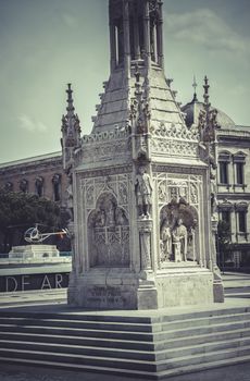 Cristobal colon, Image of the city of Madrid, its characteristic architecture