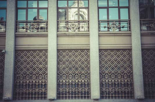 Bank, Image of the city of Madrid, its characteristic architecture