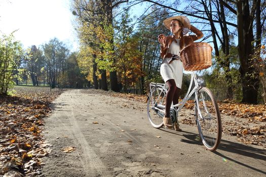 woman on a bike tour in the city park