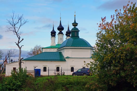 Church in the Russian city of Suzdal in autumn at sunset