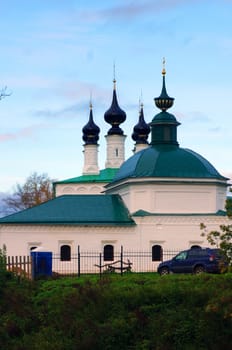 Church in the Russian city of Suzdal in autumn at sunset