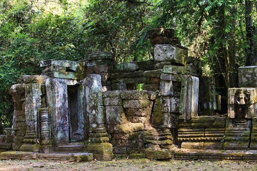 Temple ruins. Temple of Angkor wat