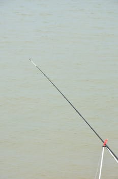 Sea fishing rod