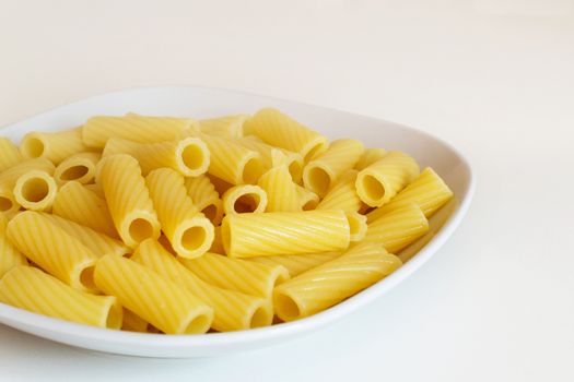 Italian macaroni with no condiment