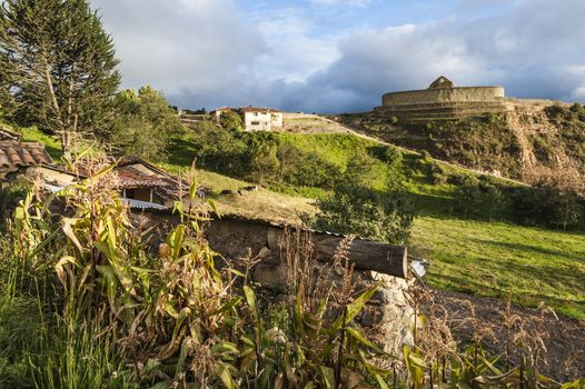 Ingapirca, Inca wall and town, largest known Inca ruins in Ecuador.