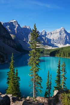 A beautiful morning at Moraine Lake, Banff National Park, Alberta, Canada.